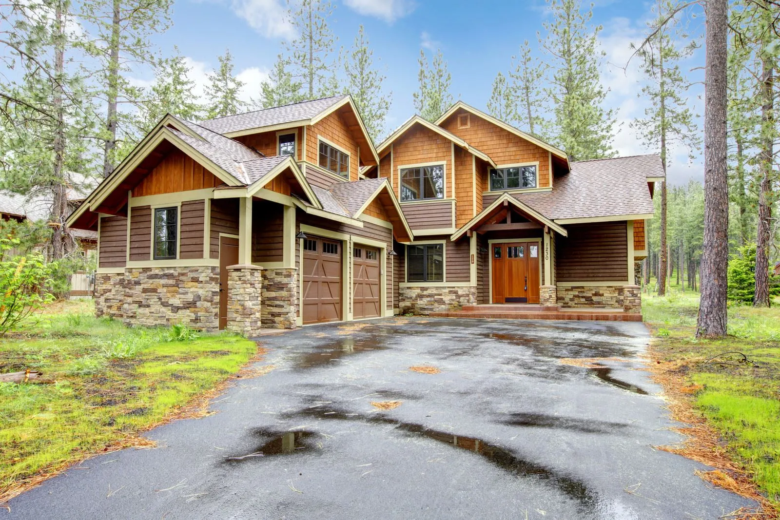 Making moves simple, fast, and stress-free for families and businesses in Lynwood, WA